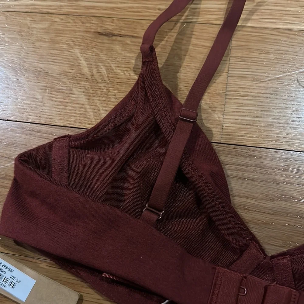 SKIMS Cotton Jersey T Shirt Bra in Sangria NEW - Picture 8 of 9